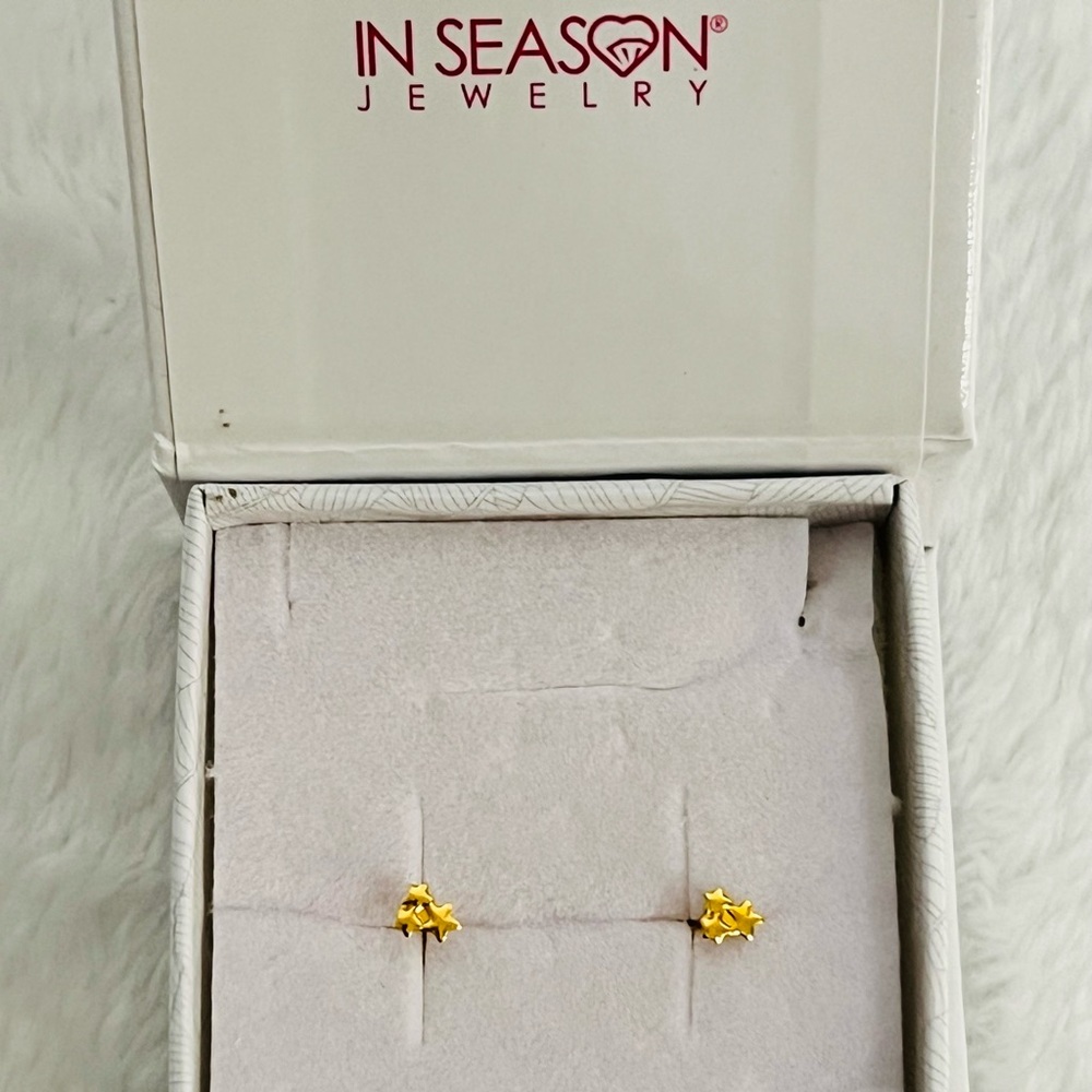 In Season Jewelry Gold Star Earrings. Screw back earrings for baby girl.